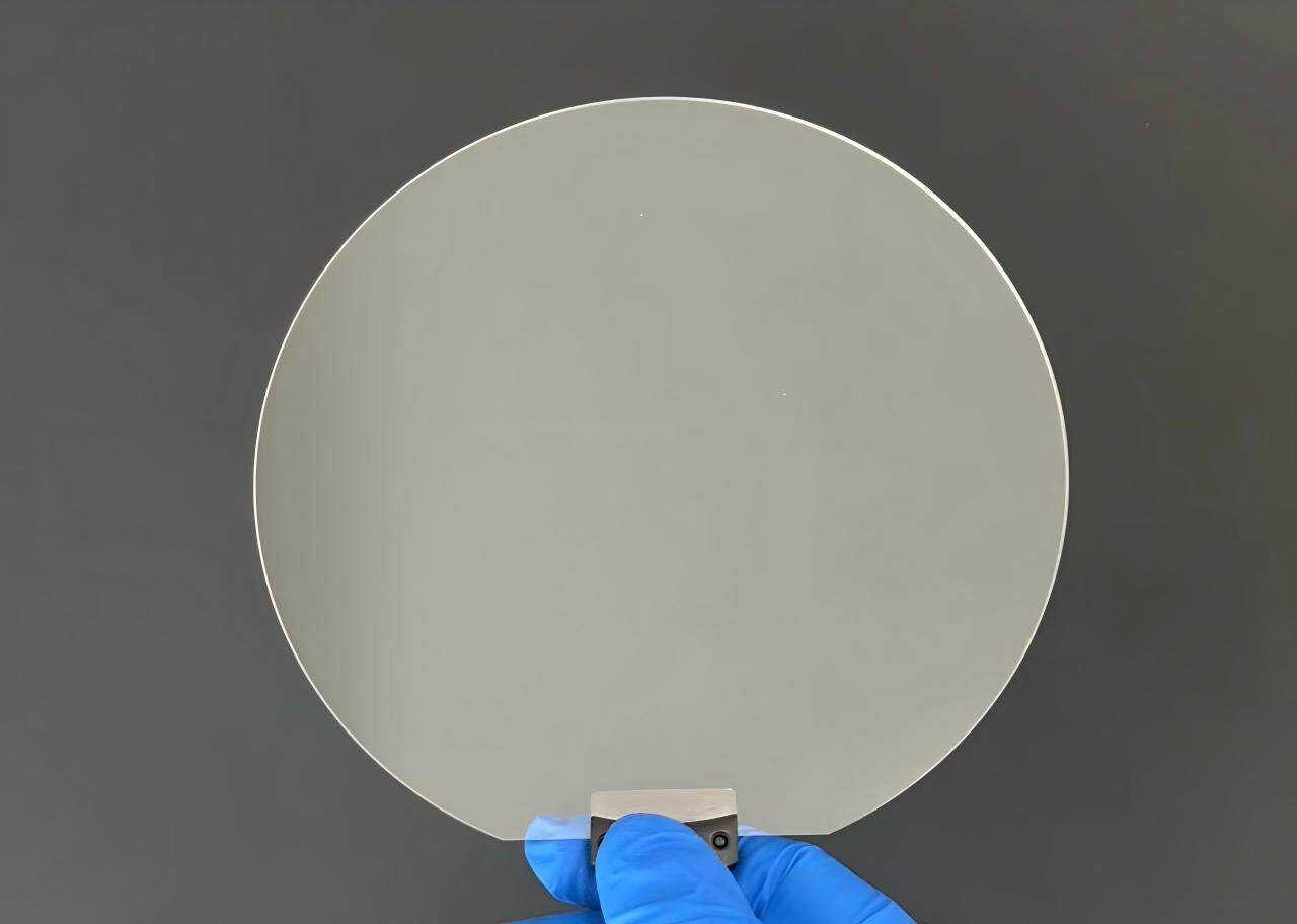 玻璃晶圆及高折率玻璃晶圆